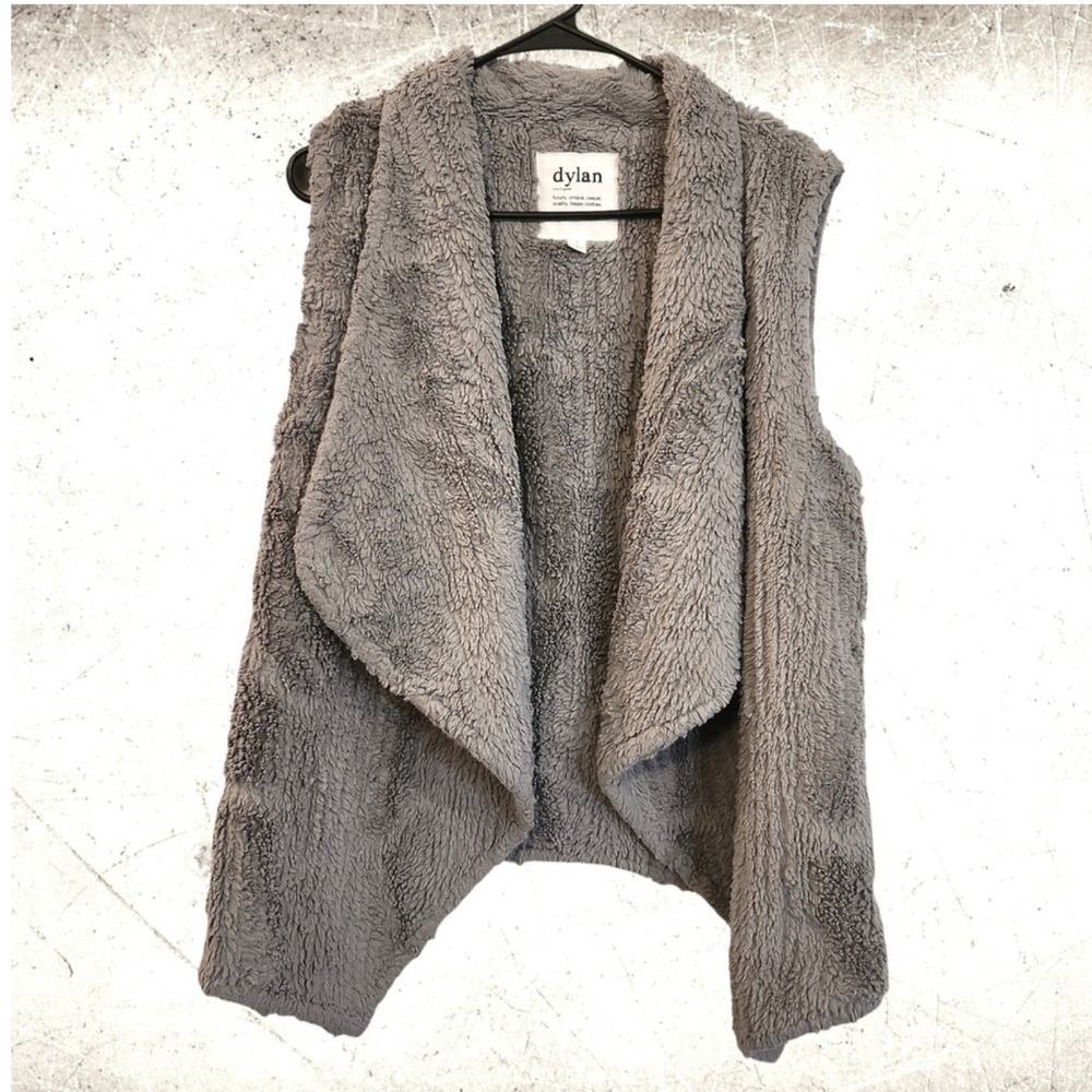 Dylan Gray Faux Fur Cozy Sherpa Vest Women's Large Waterfall Collar